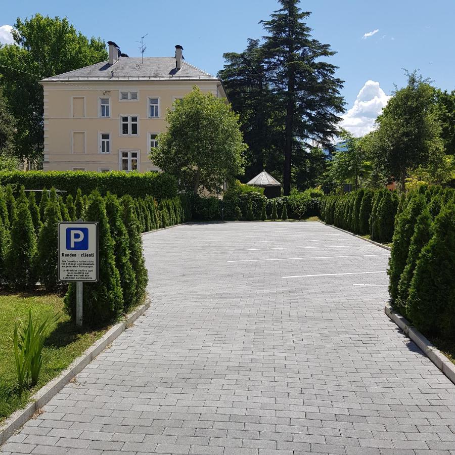 Garni Villa Tyrol - Adults Only Merano Luaran gambar