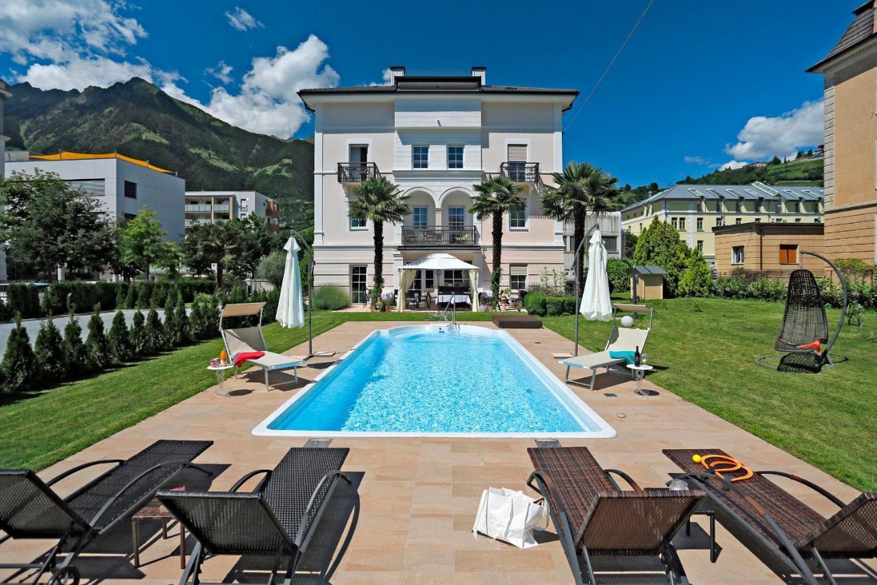 Garni Villa Tyrol - Adults Only Merano Luaran gambar