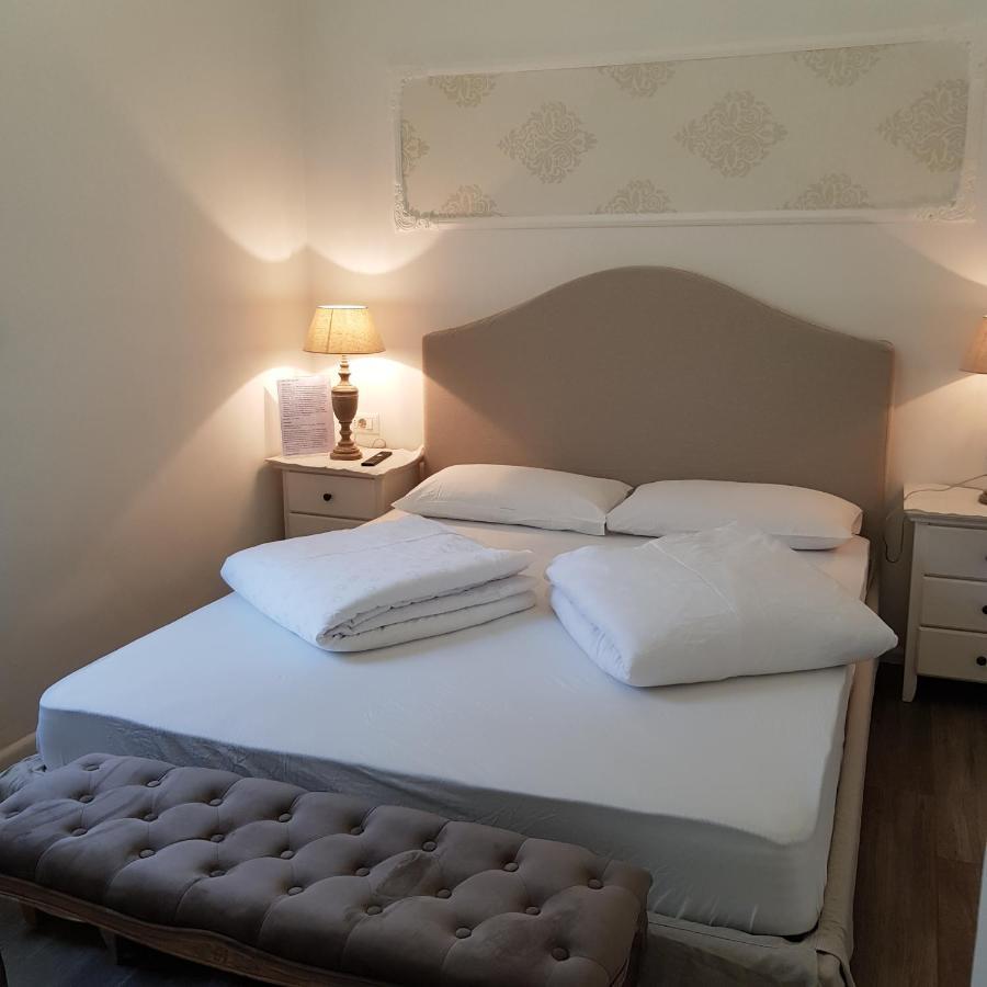 Garni Villa Tyrol - Adults Only Merano Luaran gambar